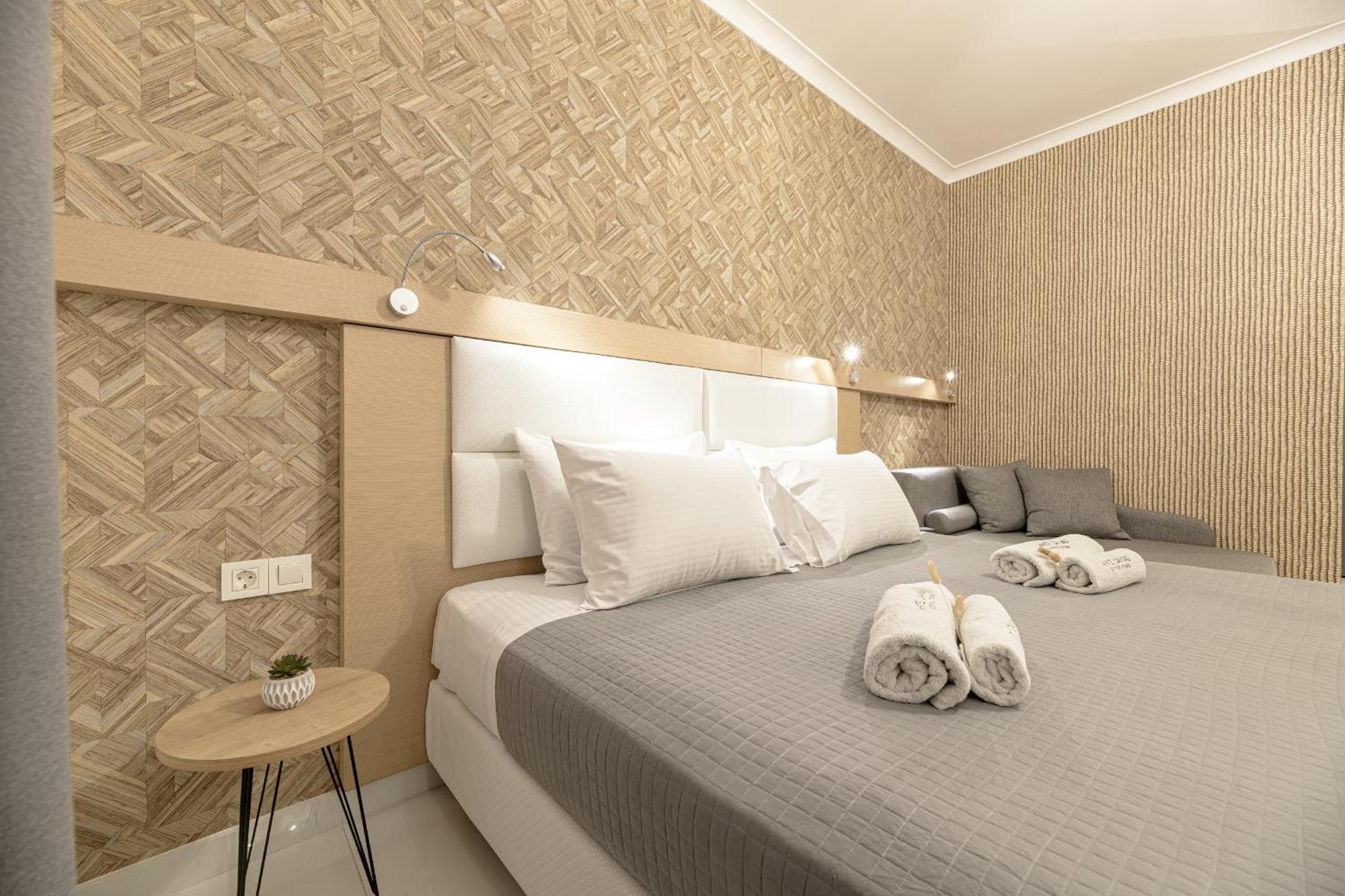 Couette-café White Canvas Boutique Laganas
