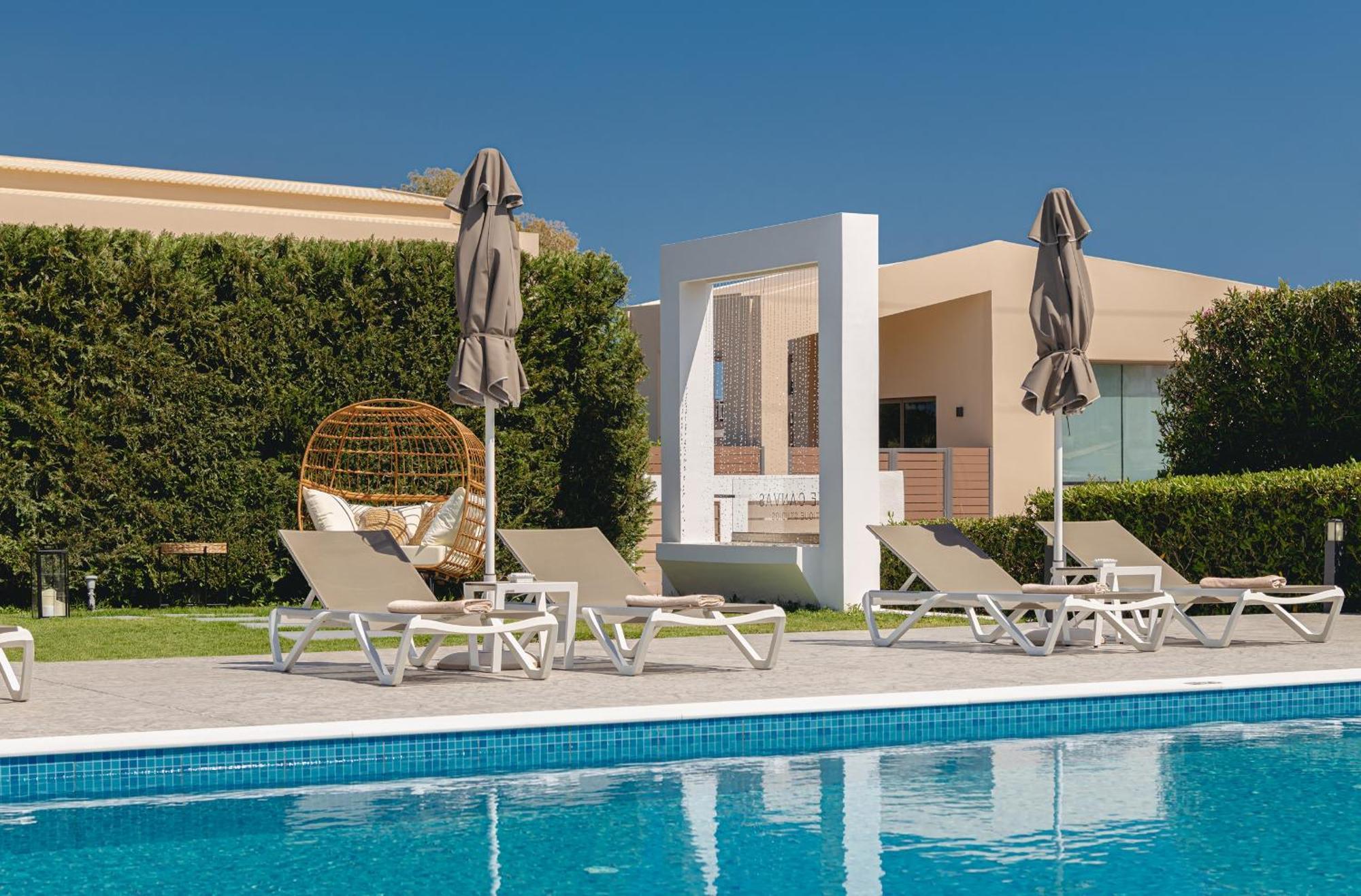 Bed and breakfast White Canvas Boutique Laganas