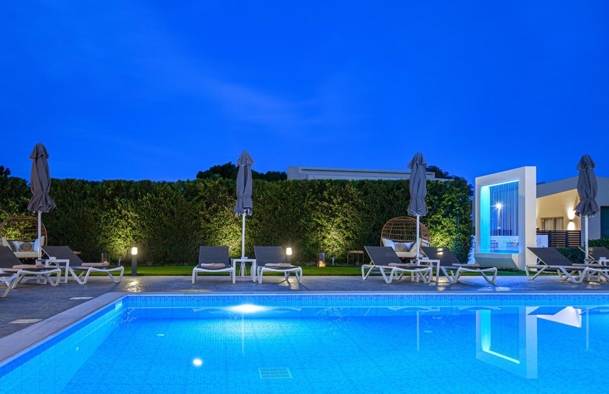 White Canvas Boutique Bed and breakfast Laganas