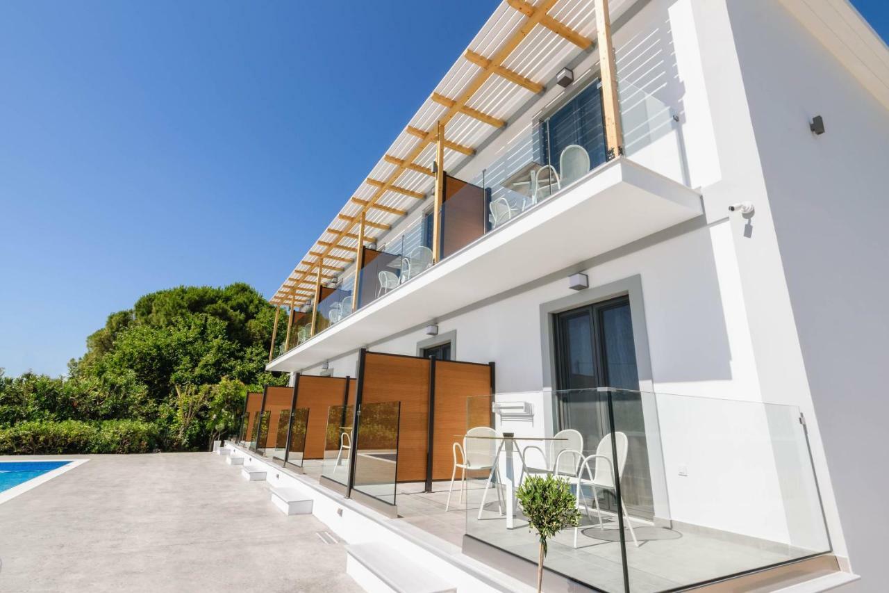 White Canvas Boutique 3* Laganas