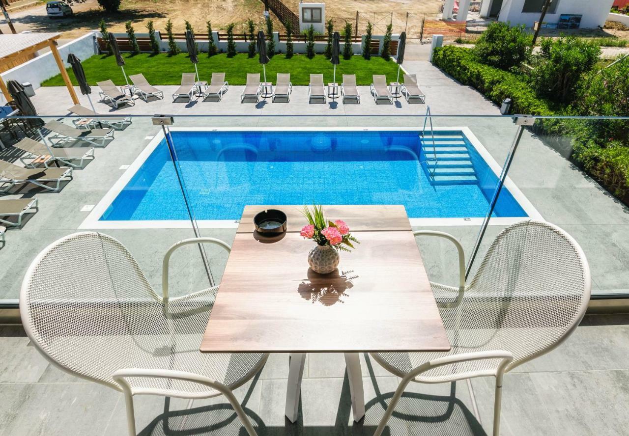 Bed & Breakfast White Canvas Boutique 3*